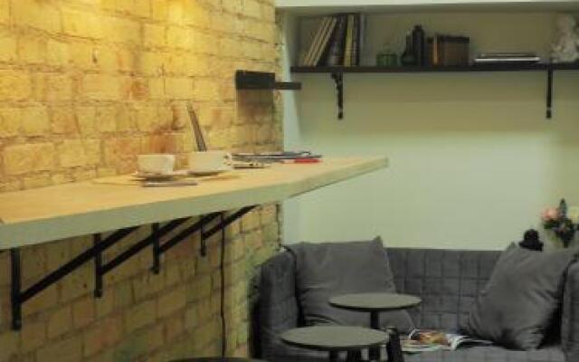 Emi Apartment