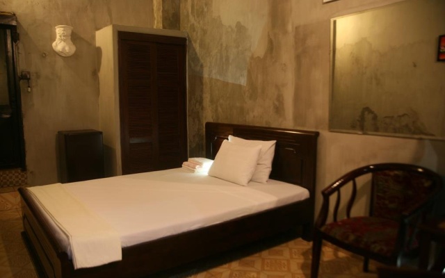Thanh Binh Hotel – Guest Rooms – Hanoi