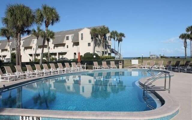 Summerhouse 433 2 Bedroom Condo by RedAwning