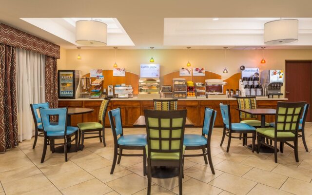 Holiday Inn Express Surprise by IHG