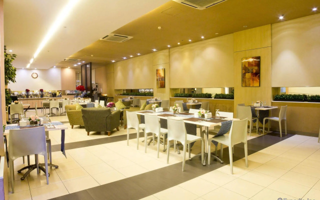 La Breza Hotel