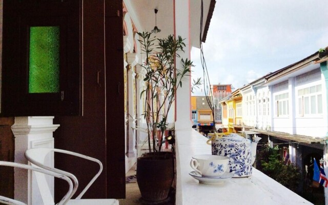 2Rooms Boutique House