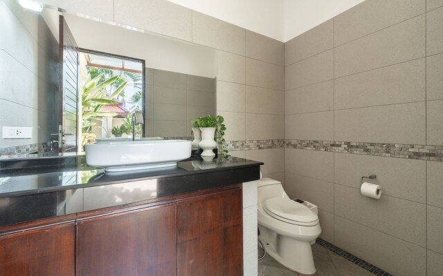 Generous 6BR Balinese Pool Villa Sophia