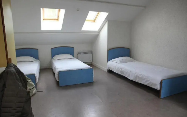 Auberge de Jeunesse HI Genets