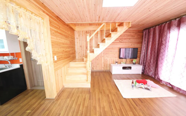 Yeosu Camellia Pension