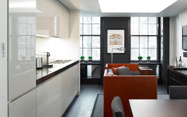 Grosvenor House Suites