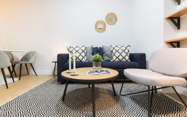 Royal Apart. la Almudena by Allô Housing