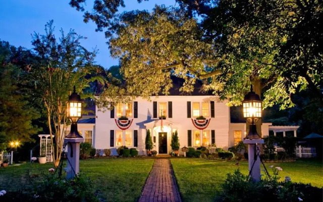 A Williamsburg White House