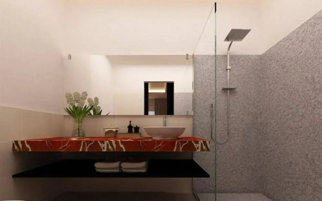 New Hill Resort & Spa