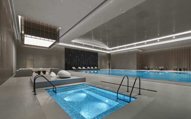 Hilton Zhuji
