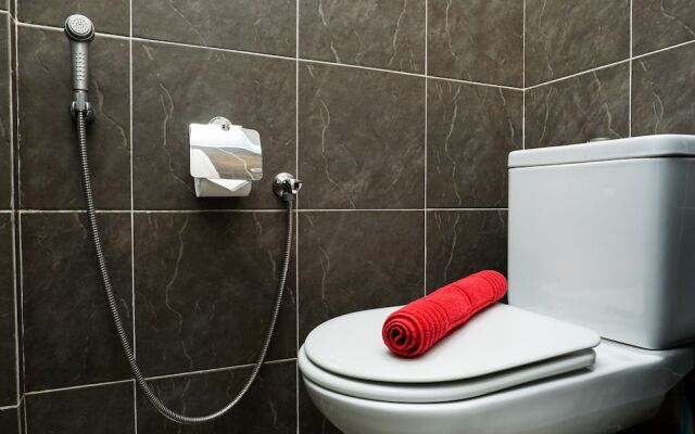 Best Location 2BR at Beverly Tower Apartment TB. Simatupang