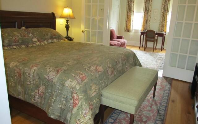 Compass Rose Inn