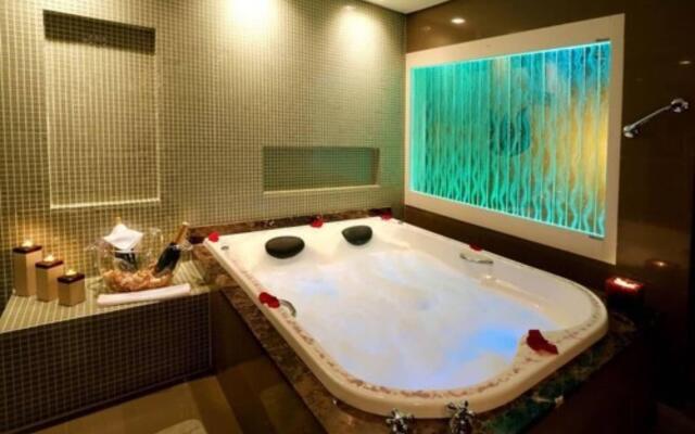 Sky Centro Hotel & Spa