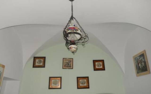 4 Rooms Piata Sfatului