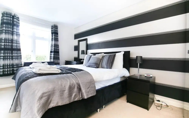 Week2Week Stunning 2 Bed Tynemouth Apartment