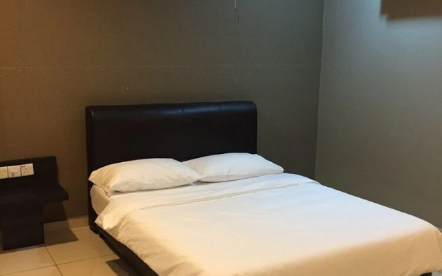 OYO 90019 Homestay Muar