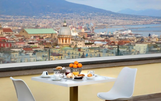 Palazzo Sant Antonio Napoli
