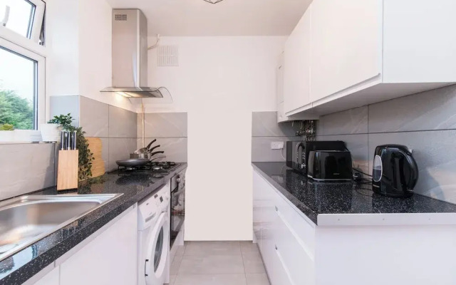 Michaelmas 2-bedroom Apartment in Coventry