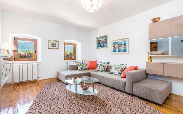 Nice Home in Jurdani With Wifi and 2 Bedrooms