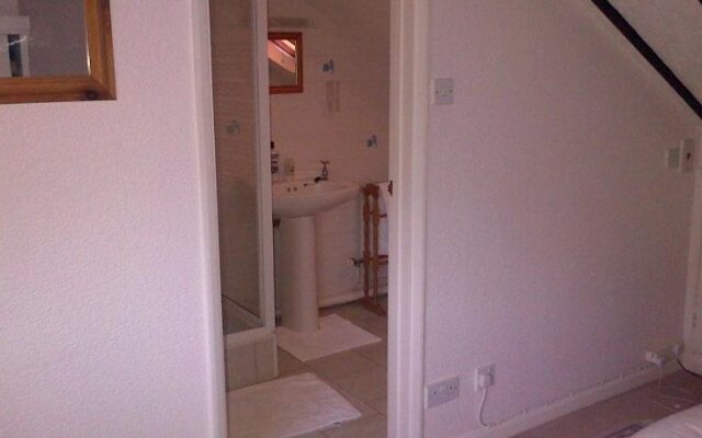 Follets B & B