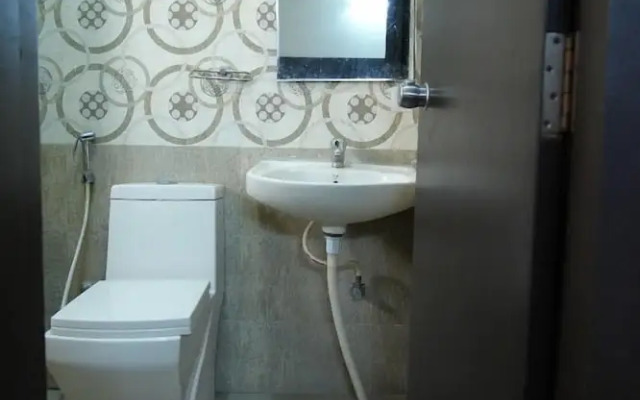 PPH Living Royal GS Comforts Opp Mall of Asia