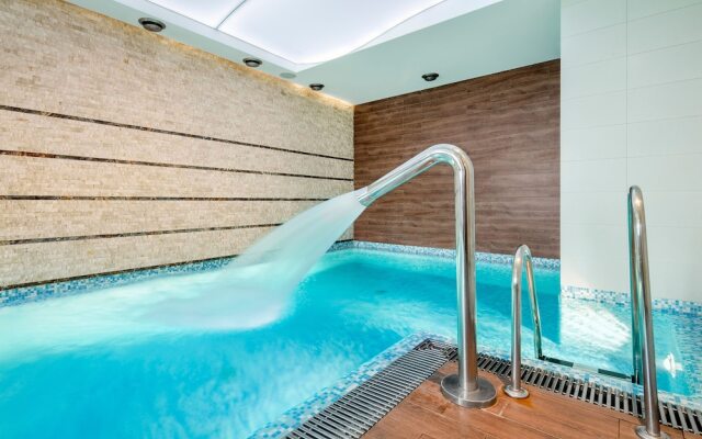 Hotel Różany Gaj - Destigo Hotels