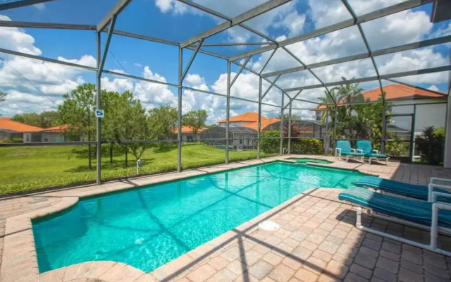 High Grove 5 Bedrooms & Private Pool