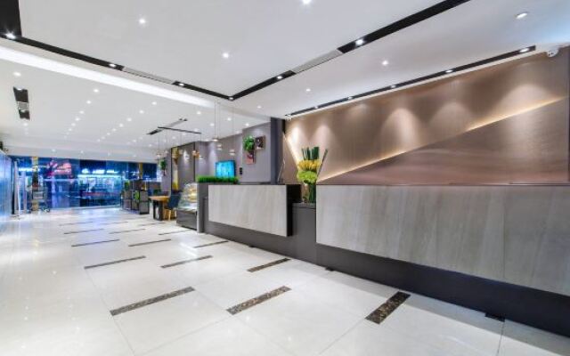 Homeinn Selected Hotel (Shenzhen Huaqiangbei Yannan Subway Entrance)