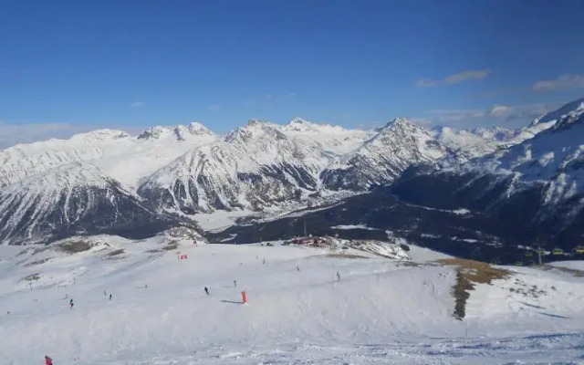 Moritz Flat