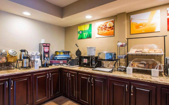 Quality Inn Downey