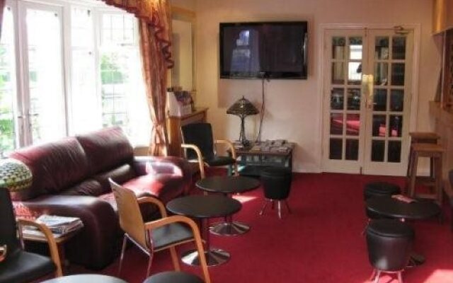 Clifton Bridge Guesthouse