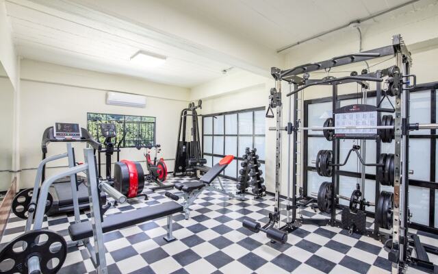 Joint Boutique Hotel