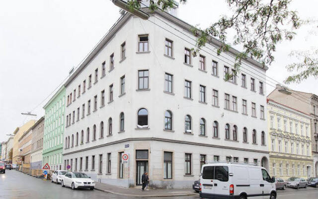 Royal Resort Apartments Westbahnhof Vienna