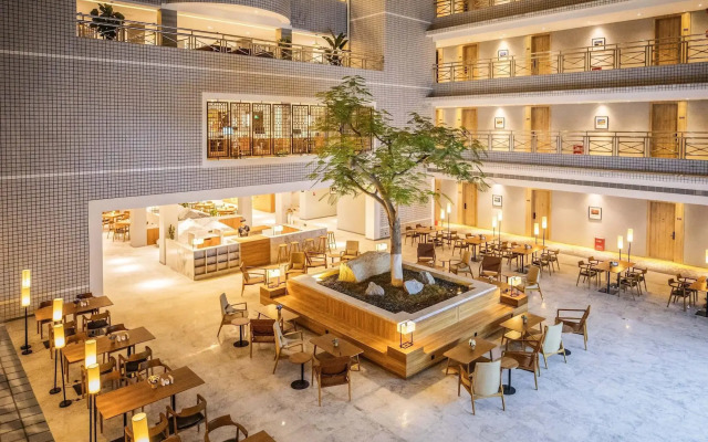 Atour Hotel Central Plaza Shangrao