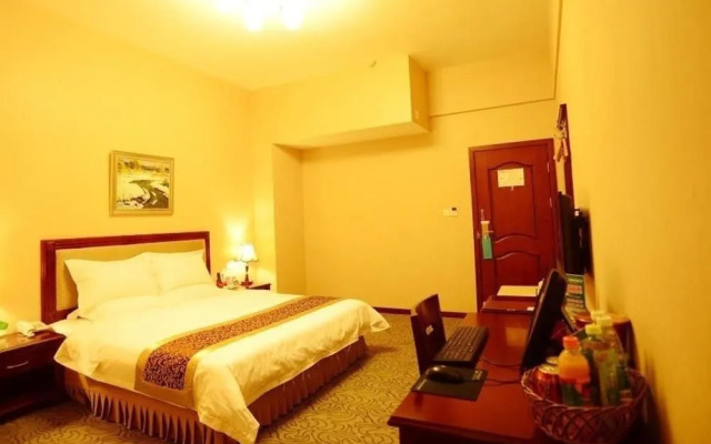 Chengdu Chunxi Business Hotel