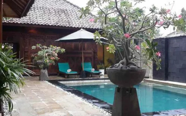 Gili Exotic Villas