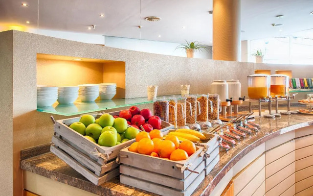 Leonardo Hotel Hamburg Airport