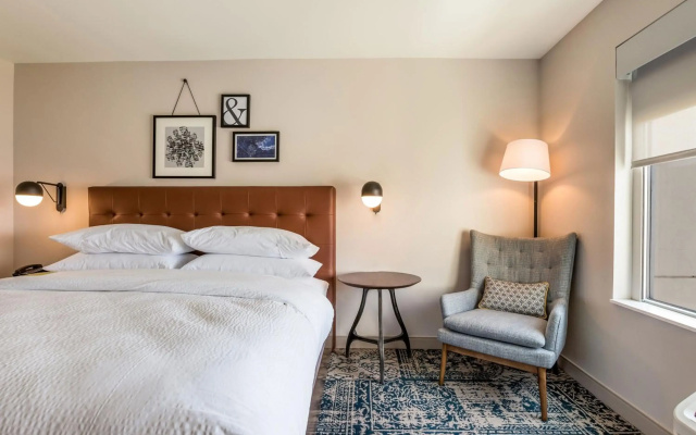 Four Points by Sheraton Elkhart