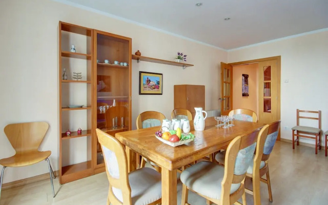 Apartment in Roses by the Beach