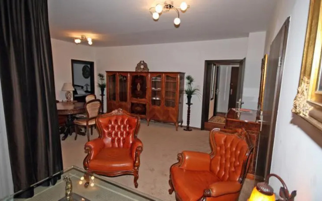 Schwarz Wienerwald Appartements