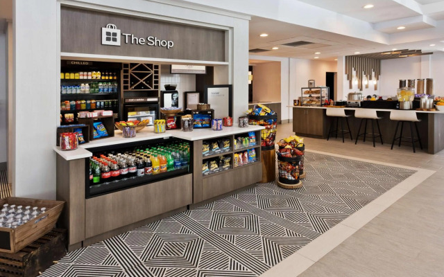 Hilton Garden Inn Birmingham/Lakeshore Drive