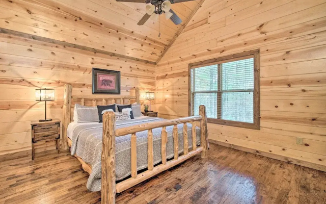 Expansive Broken Bow Cabin w/ Hot Tub & Playset!