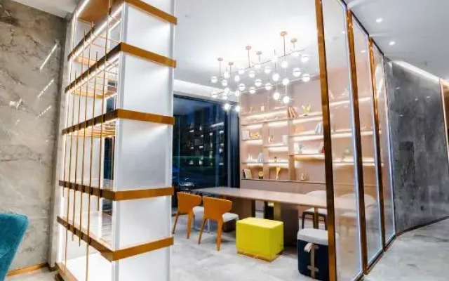 CHAMJOY HOTEL(Jiangshan Hushan Park)