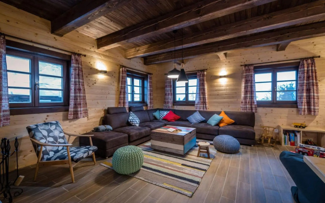 Drevenica Emilka - Nízke Tatry - Muran - Pre Rodiny