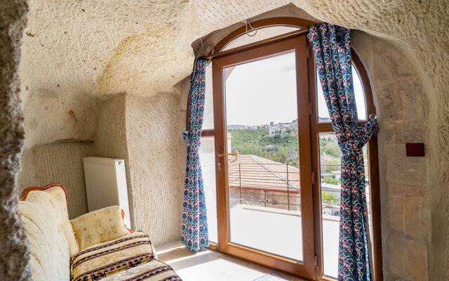 Cappadocia inans Cave & Swimming Pool Hot