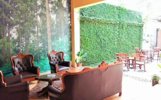 Hotel Cantik