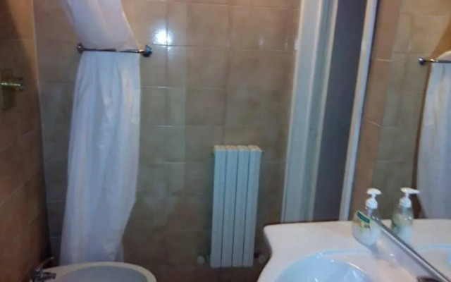 Apartment with 4 Bedrooms in Parma, with Terrace