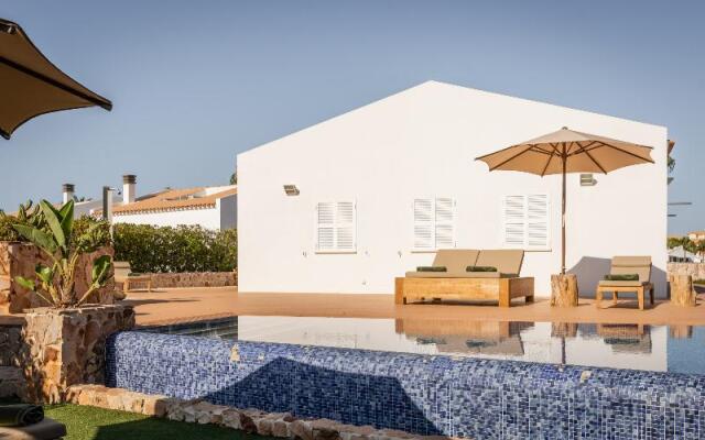 Lago Resort Menorca - Villas & Bungalows del Lago