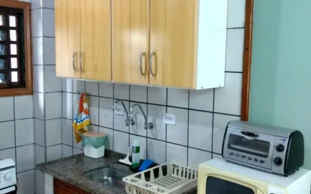 Casa em condomínio a 150 m da praia
