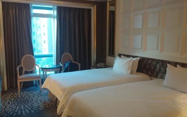 Dongguan Silver Holiday Inn